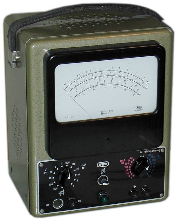 NF-R�hrenvoltmeterv