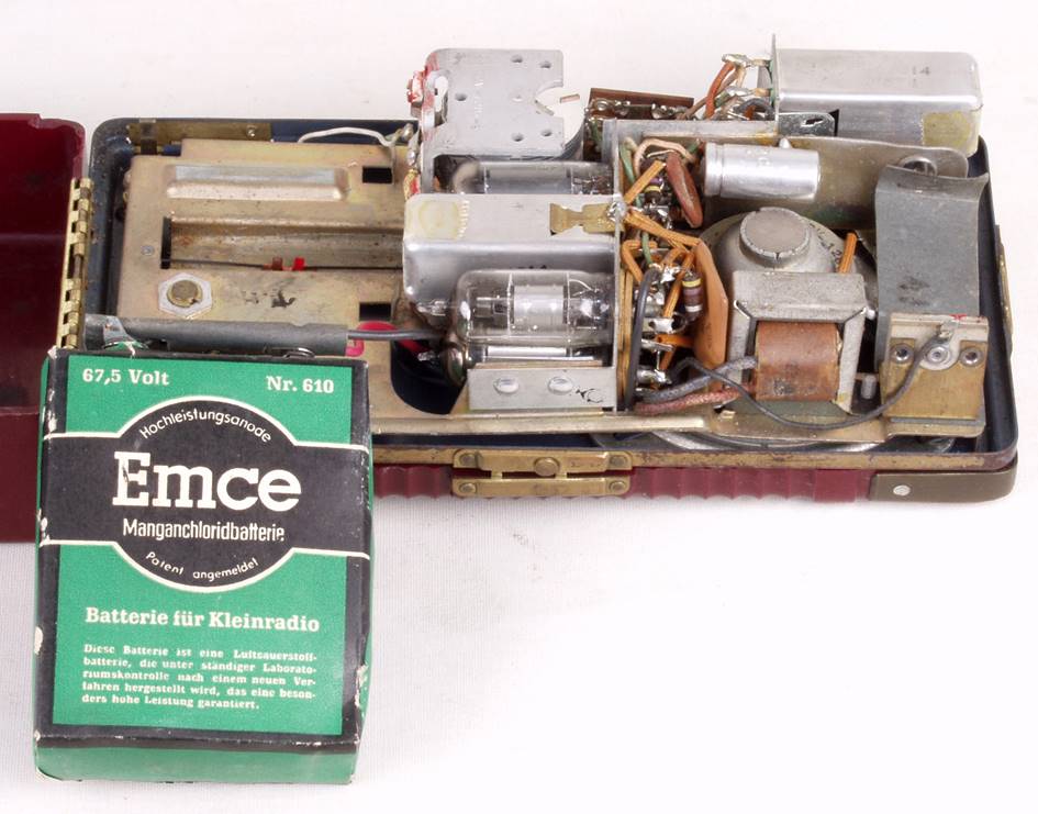 Ein Bild, das Kamera enth�lt.

Automatisch generierte Beschreibung