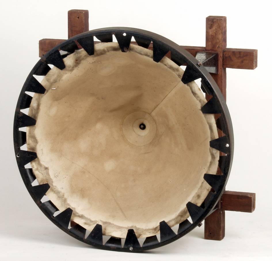 Ein Bild, das Tisch, sitzend, gro�, Teller enth�lt.

Automatisch generierte Beschreibung