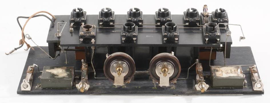 Ein Bild, das sitzend enth�lt.

Automatisch generierte Beschreibung