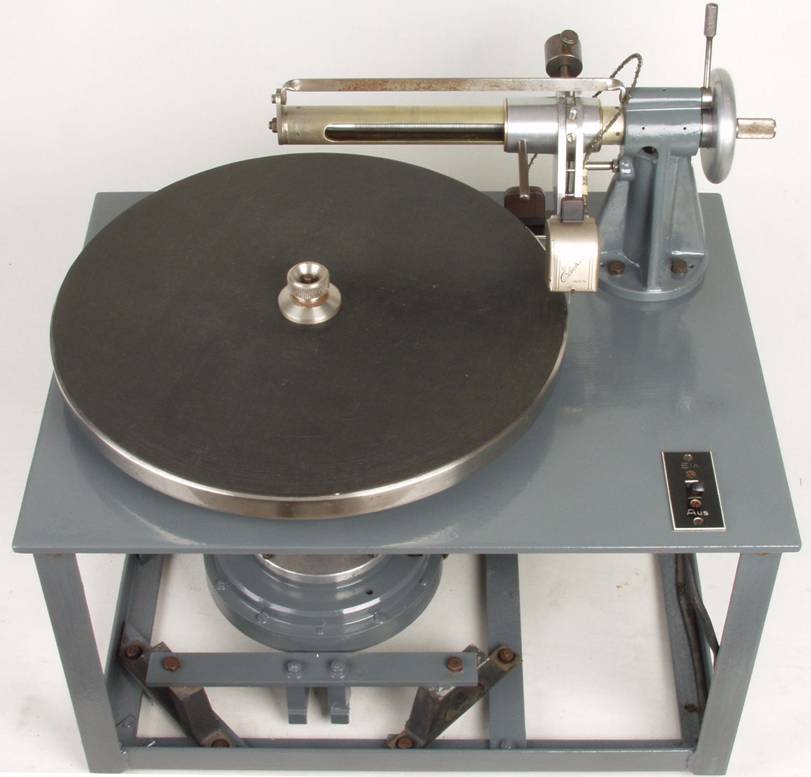 Plattenschneider g.JPG