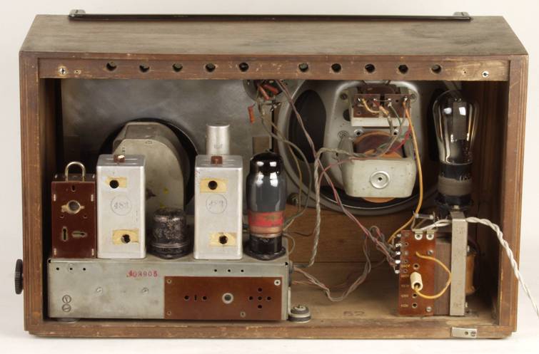 Lorenz_Super 150W-III_innen.jpg