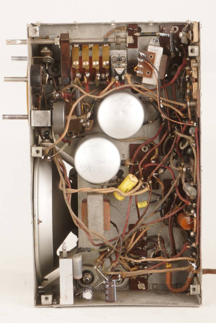 Ein Bild, das Maschine, Ger�t enth�lt.

Automatisch generierte Beschreibung