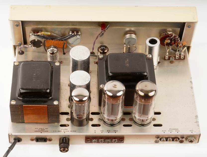 Ein Bild, das Elektronik, R�hre, Maschine, Elektrisches Bauelement enth�lt.

Automatisch generierte Beschreibung