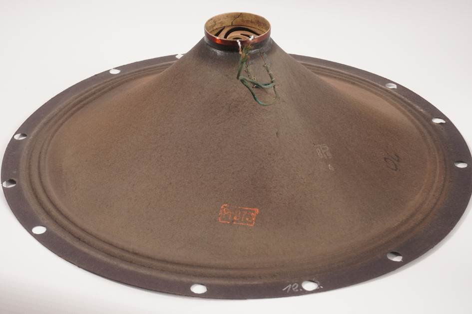 Ein Bild, das drinnen enth�lt.

Automatisch generierte Beschreibung