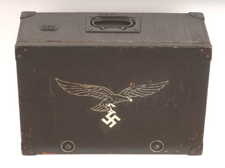 Ein Bild, das Beh�lter, Box enth�lt.

Automatisch generierte Beschreibung