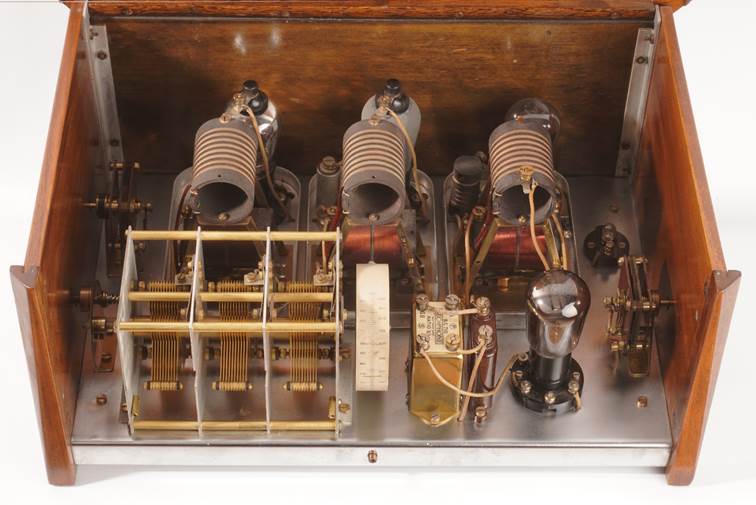 Ein Bild, das drinnen enth�lt.

Automatisch generierte Beschreibung